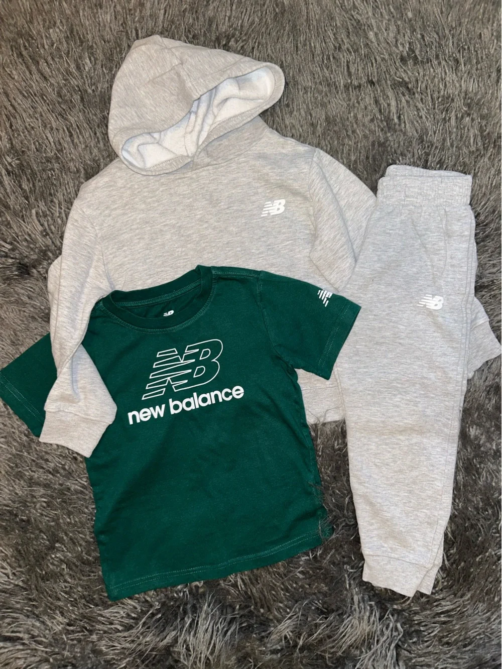 New Balance Jogger Set, boys size 5-6t